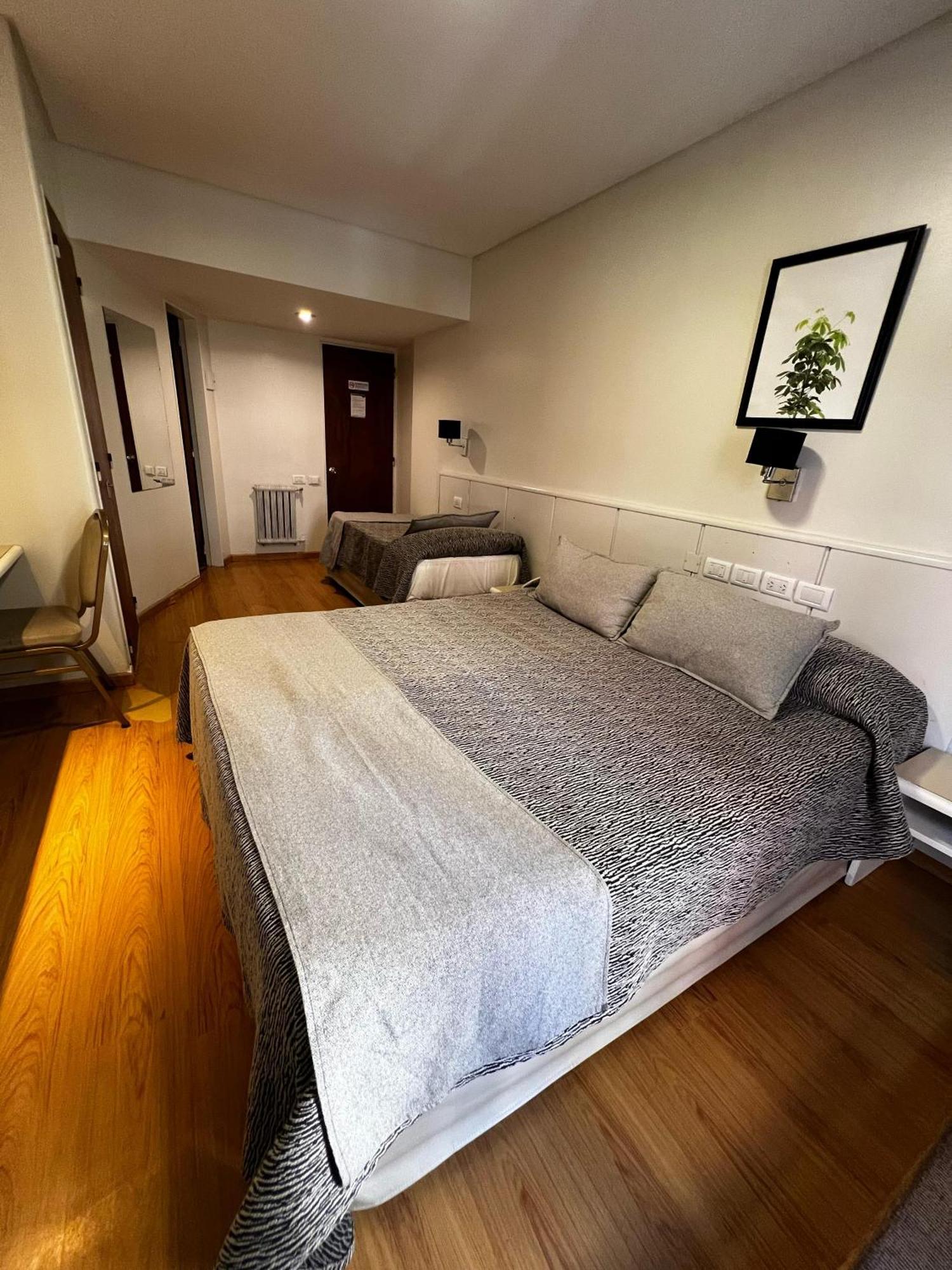 Hotel Dion Mar del Plata Luaran gambar