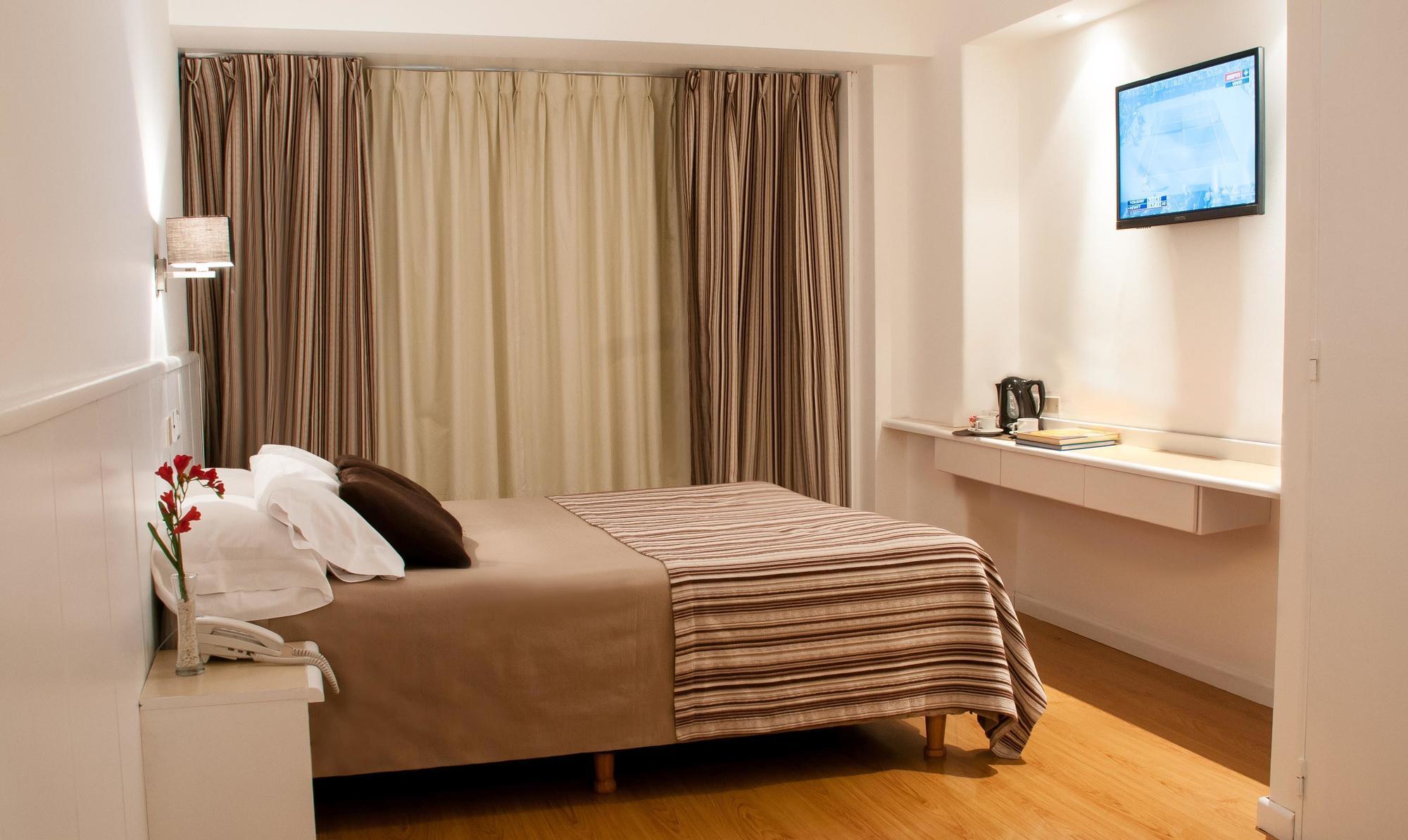 Hotel Dion Mar del Plata Luaran gambar