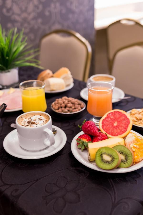 Hotel Dion Mar del Plata Luaran gambar